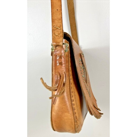 Vintage Leather Hand Tooled Handbag Crossbody Tan Fringe Hippie Boho Foldover - Picture 7 of 16